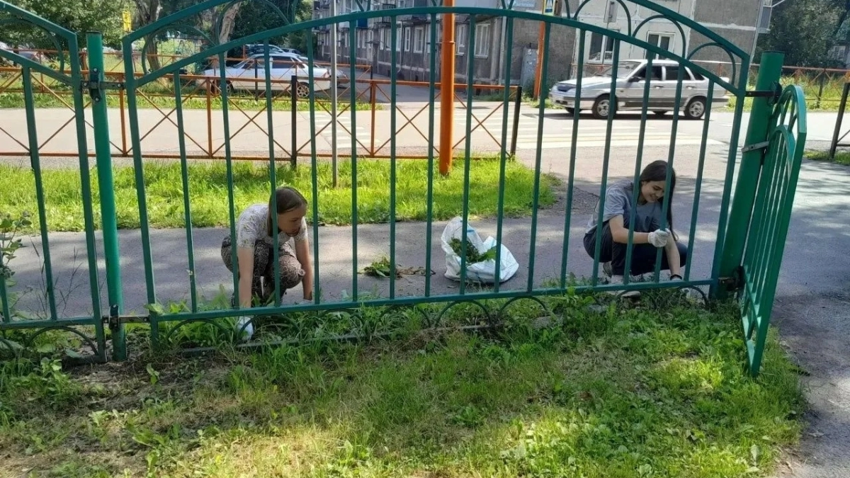 Киселевские школьники приводят город в порядок