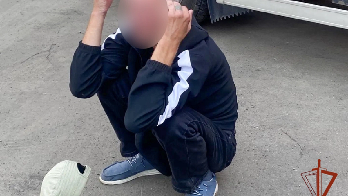 В Кемеровской области росгвардейцы задержали магазинного вора, объявленного в розыск