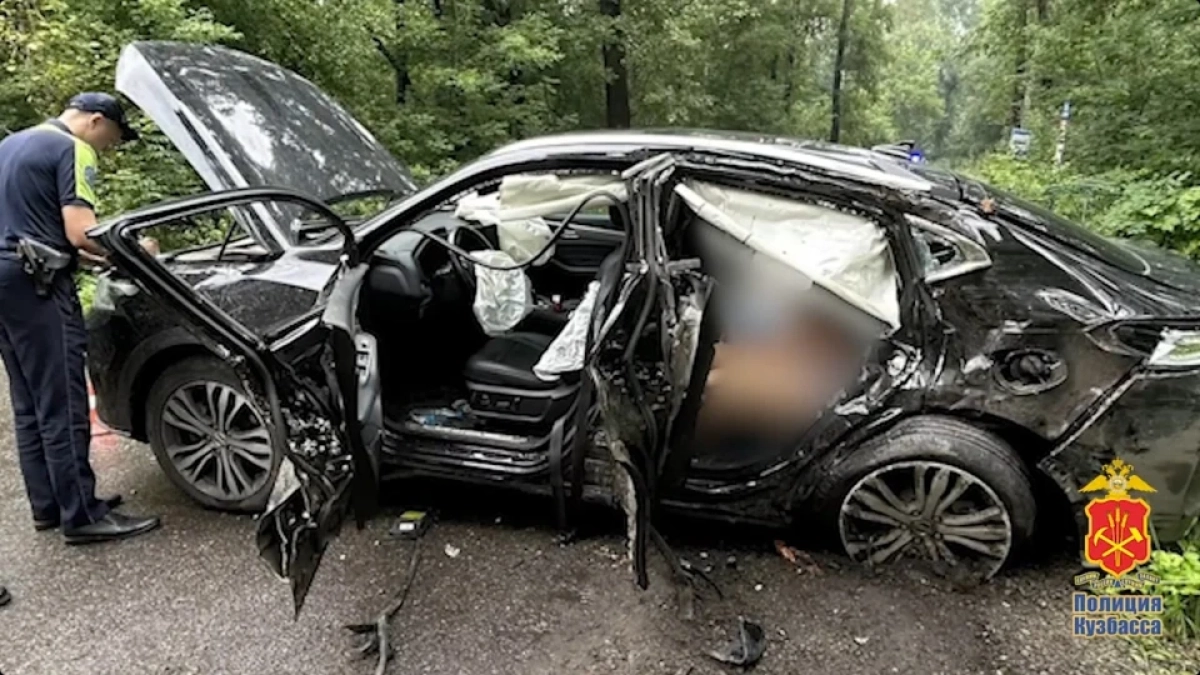 В Кемеровской области две женщины погибли в ДТП на кладбище
