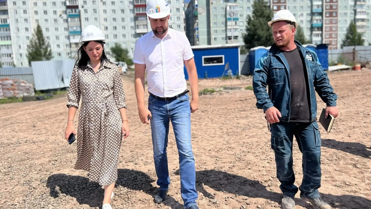 В Киселевске завершают строительство поликлиники на Красном Камне