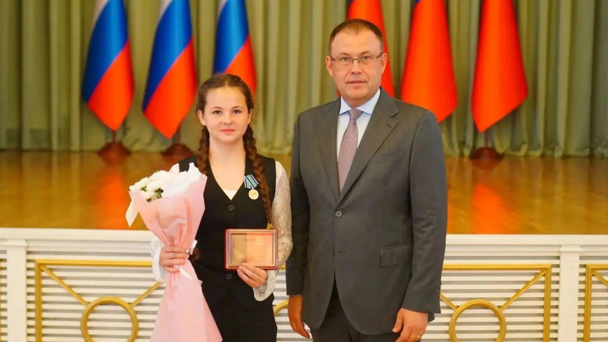 Спортсмены и тренеры Киселёвска получили награды ко Дню физкультурника