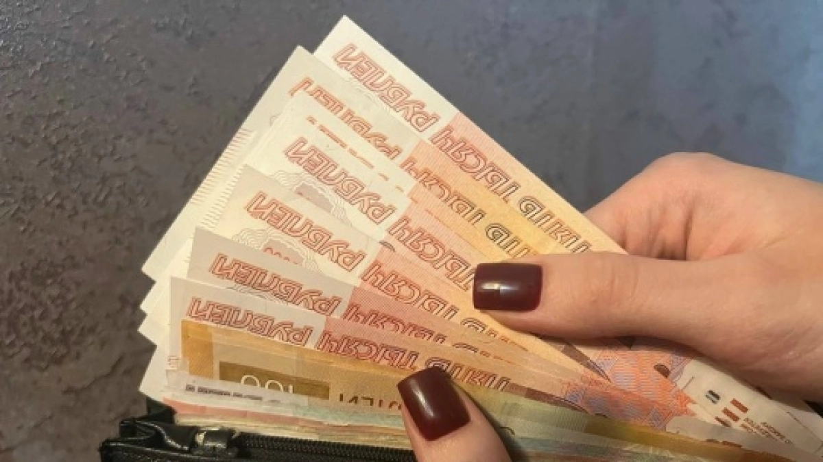 В Кемеровской области директор не выплатила зарплату 190 сотрудникам