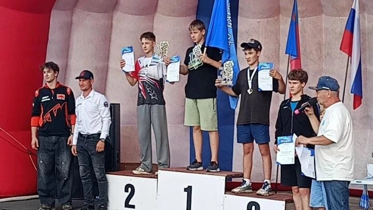 Еще один киселевский мотогонщик завоевал бронзу на кузбасском этапе чемпионата