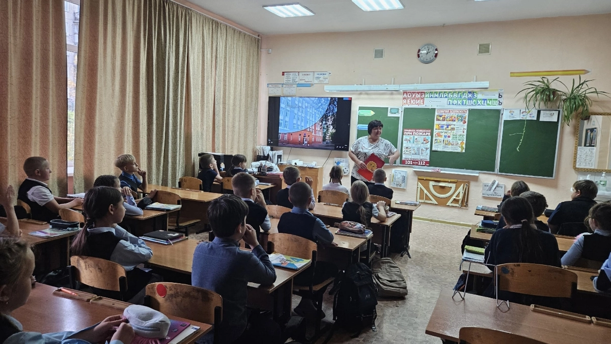 Юные жители Киселевска освоили правила обращения с огнем в игровой форме