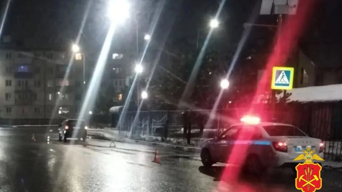 В Кемеровской области иномарка сбила 15-летнюю девушку на пешеходном переходе