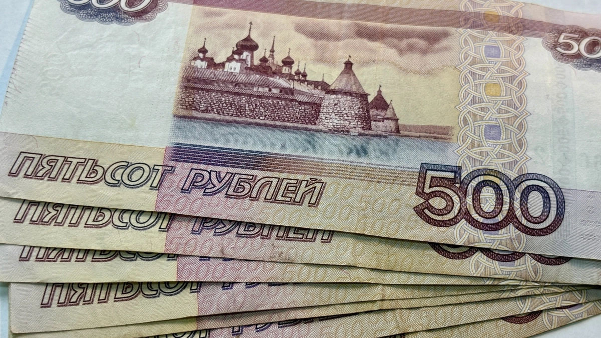 В Киселевске две управляющие компании получили наказание за плохое содержание домов