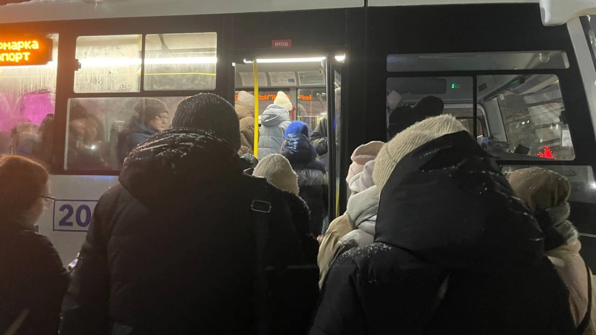 Если вам от 60 до 75 лет: уберите эти 5 вещей из спальни ради комфорта и спокойного сна 