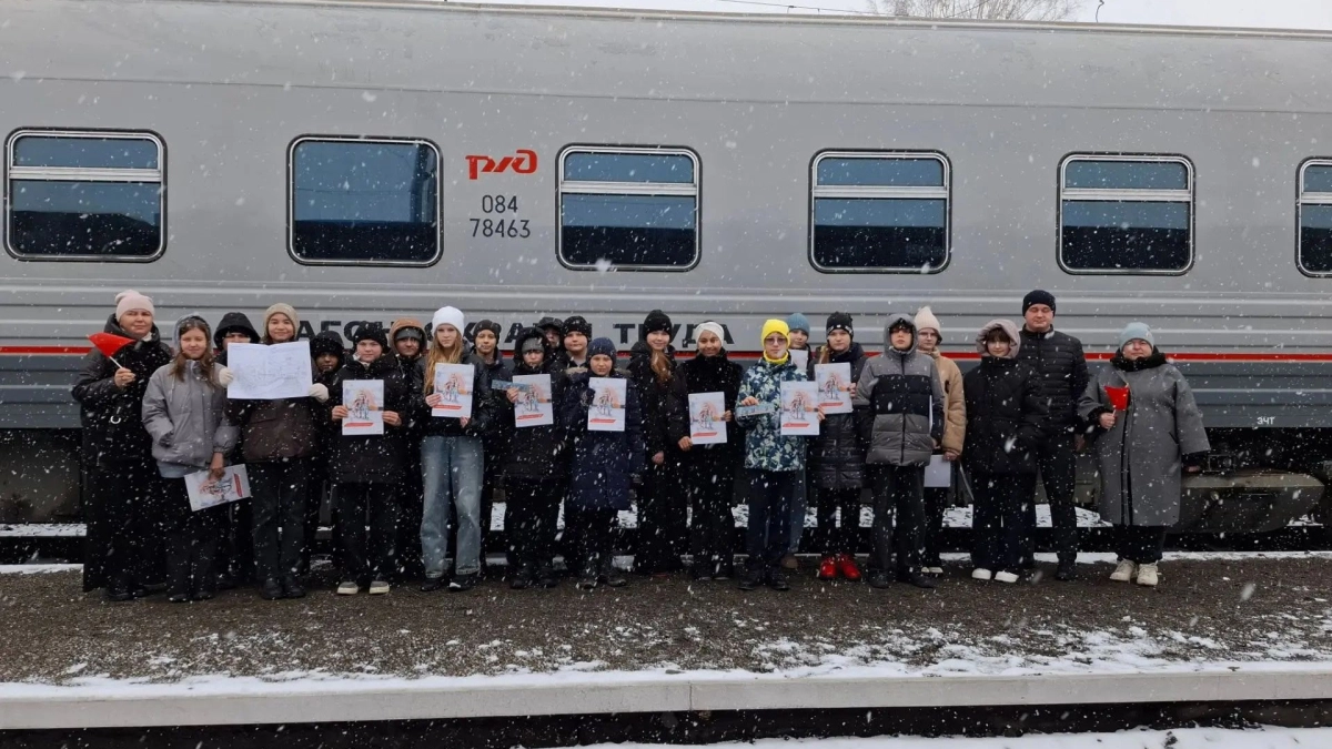 В Киселевске школьникам напомнили правила поведения вблизи железнодорожных путей