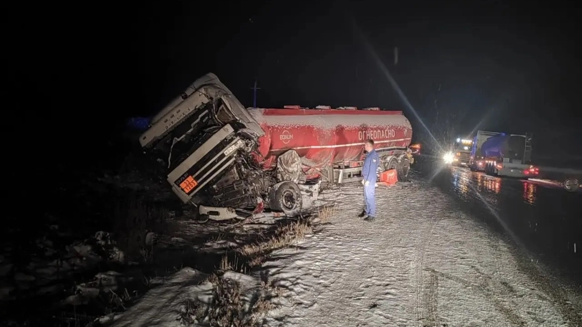 В Кемеровской области прокуратура проверяет ДТП с двумя бензовозами