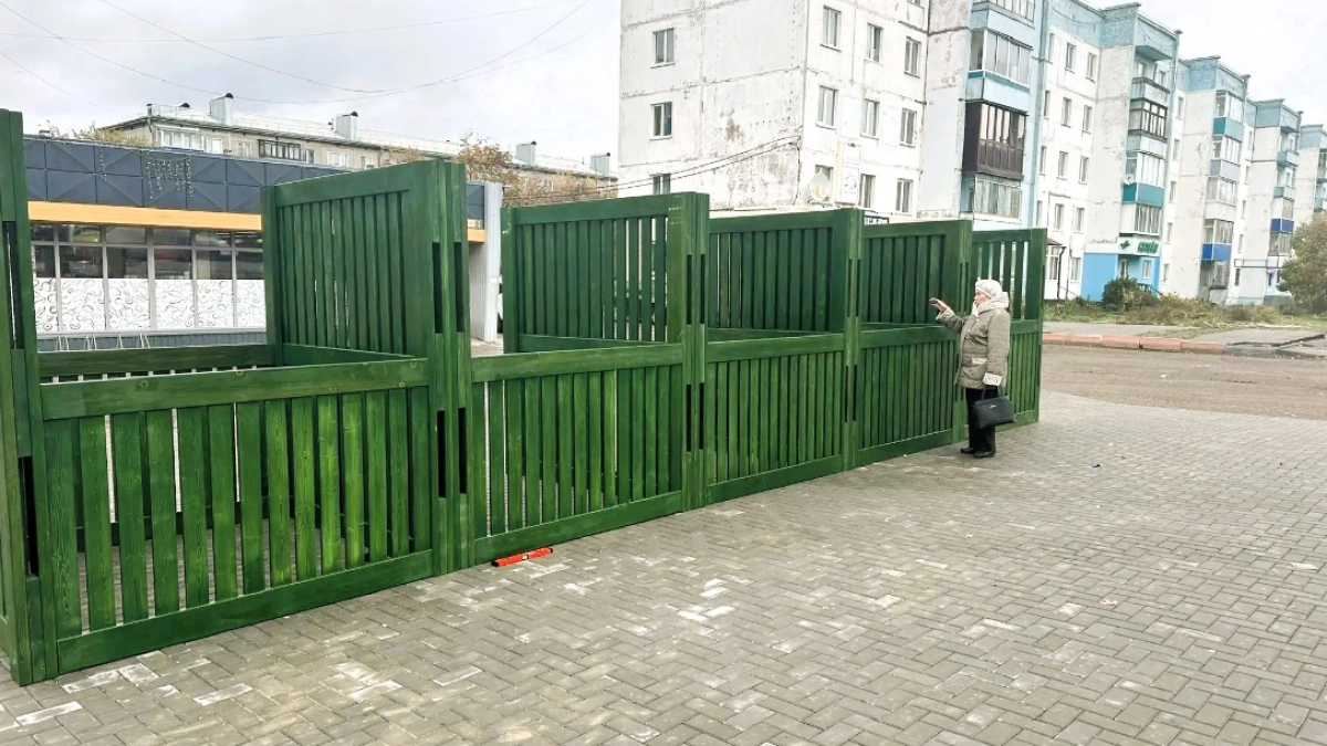 «Что за безразличие к детям!»: что благоустроили в Киселевске и чего ждут жители годами
